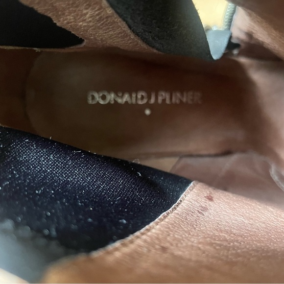 Donald J Pliner Volt2 Leather Black Heeled Boots with snakeskin tip sz 10M - Picture 6 of 7